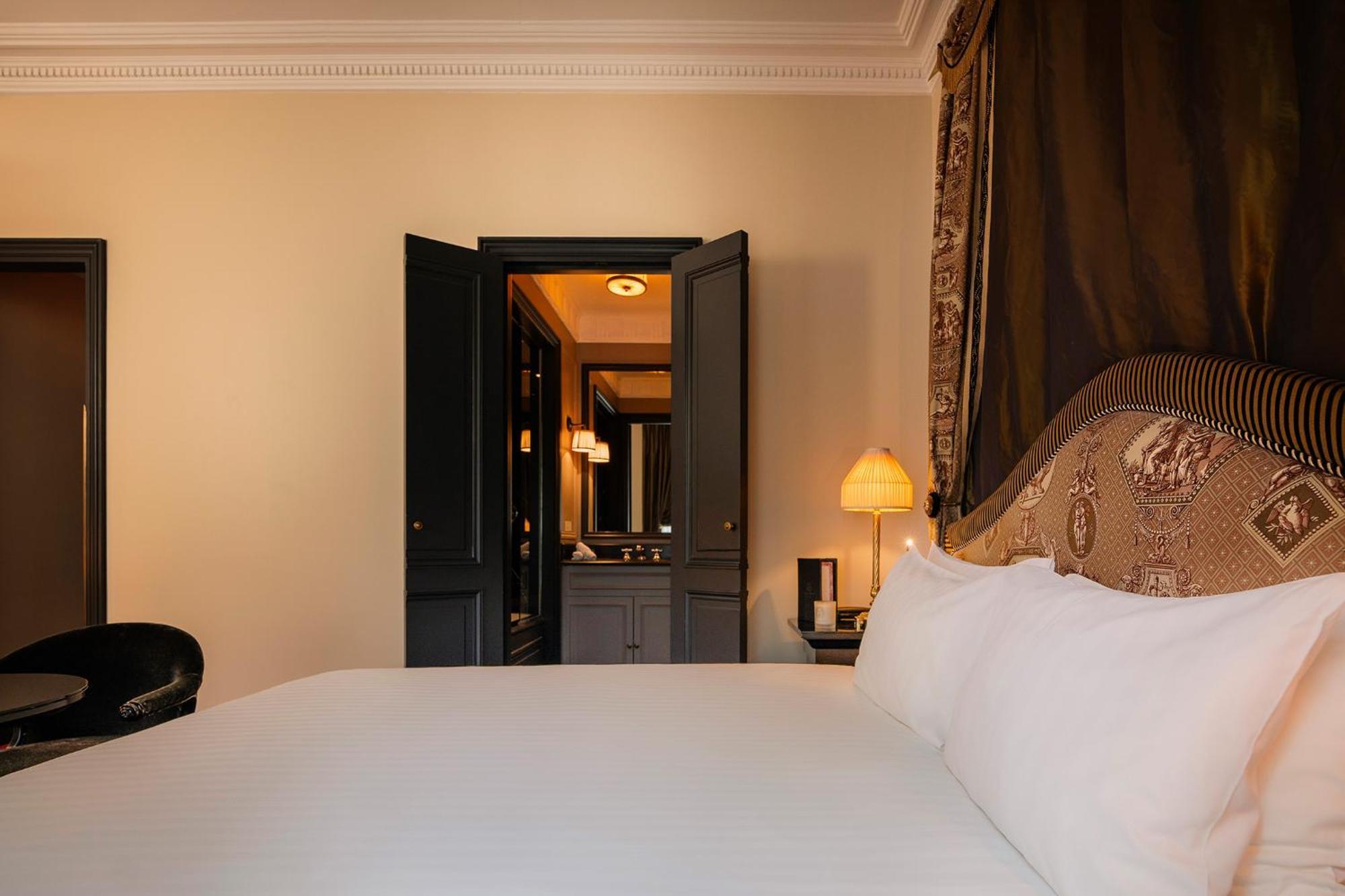 Maison Athenee Paris Quarto foto